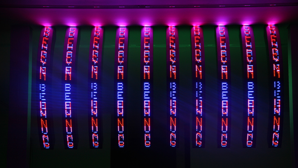 jenny holzer