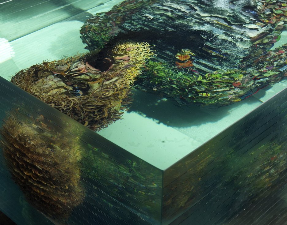 dustin yellin